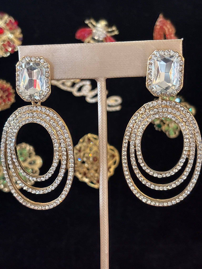 Cluster Oval Earrings