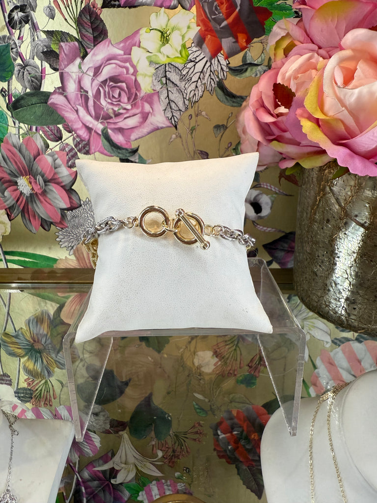 Golden Bloom Link Bracelet