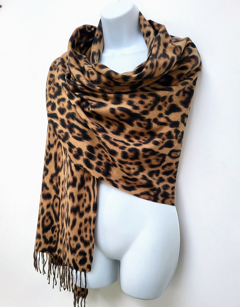 Mature Leopard Shawl