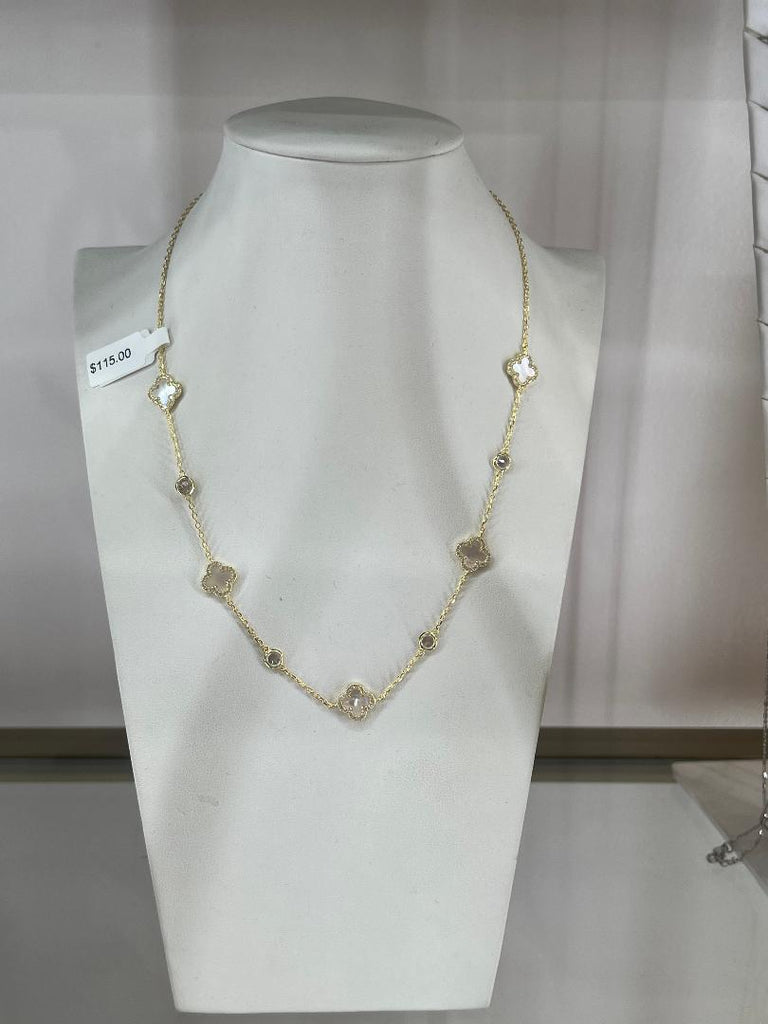 Pearl Clover Necklace